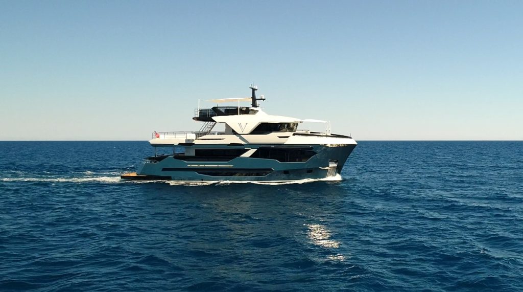 M/Y V
